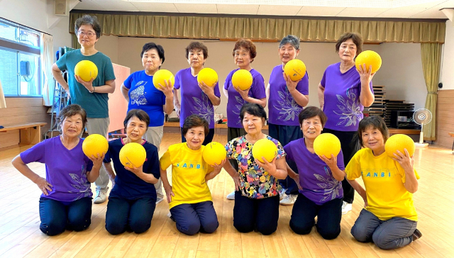 元気で若さを保ちましょう!